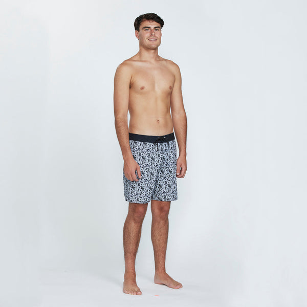 MUMS 83 FIT 18" BOARDSHORT