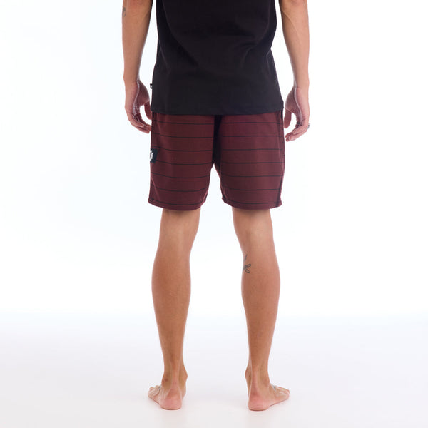 WARNER 18" WALK SHORT